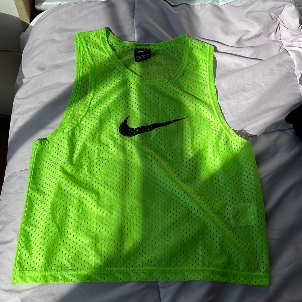 Nike neon green/yellow mesh cropped tank top
